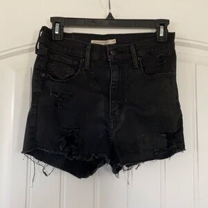 Levi’s Mile High Super Skinny Jean Shorts size 28